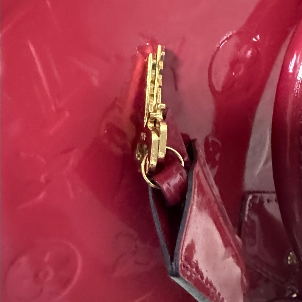 Louis Vuitton Cherry Red Vernis Alma bag purse.like new with certificate - Picture 15 of 17